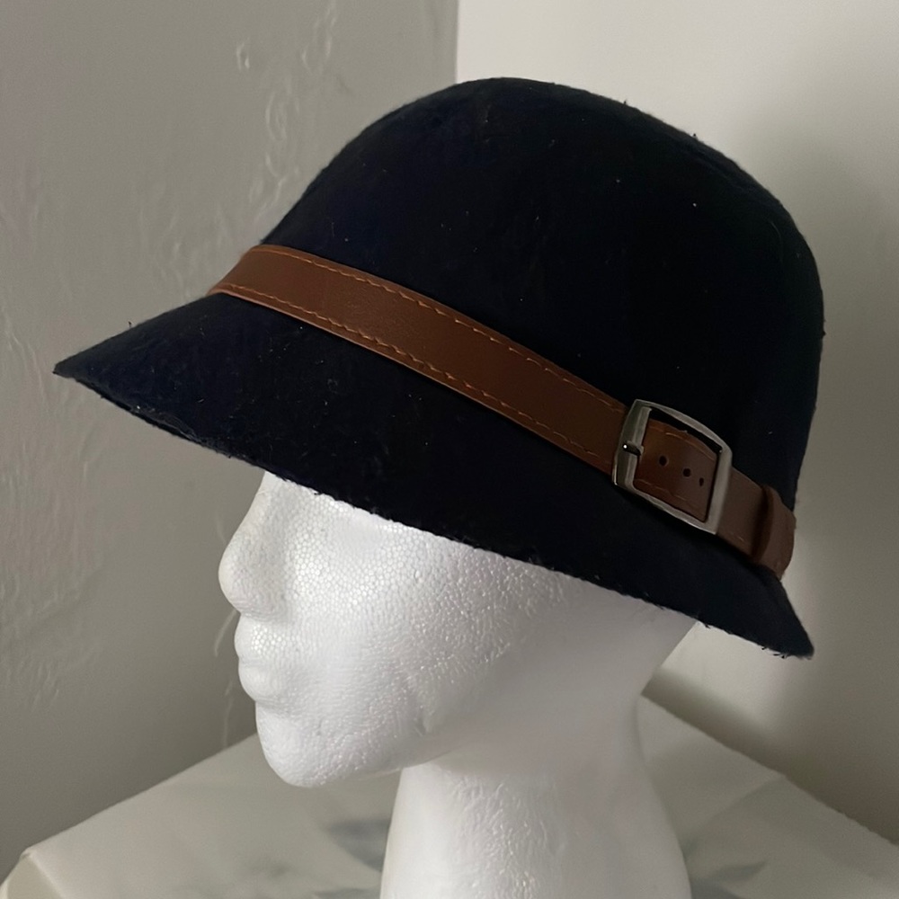 Beya Navy Blue Short Brim Fedora Hat